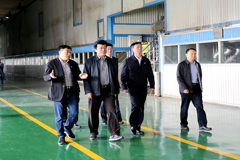 2019年5月8日，時任國家水利部原總工程師、水利部參咨委副主任委員汪洪蒞臨景興紙業(yè)調(diào)研節(jié)水工作