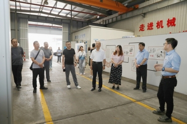 實(shí)地觀(guān)摩促交流 技能賦能助發(fā)展 | 山東省淄博市淄川區(qū)總工會(huì)黨組成員、副主席馮進(jìn)明一行蒞臨景興紙業(yè)調(diào)研交流